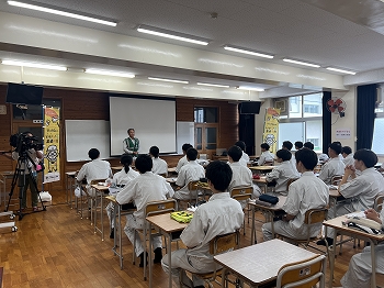 20241003 - イベント - ボランティア塗装作業(宮崎工業高校)_6413.jpg